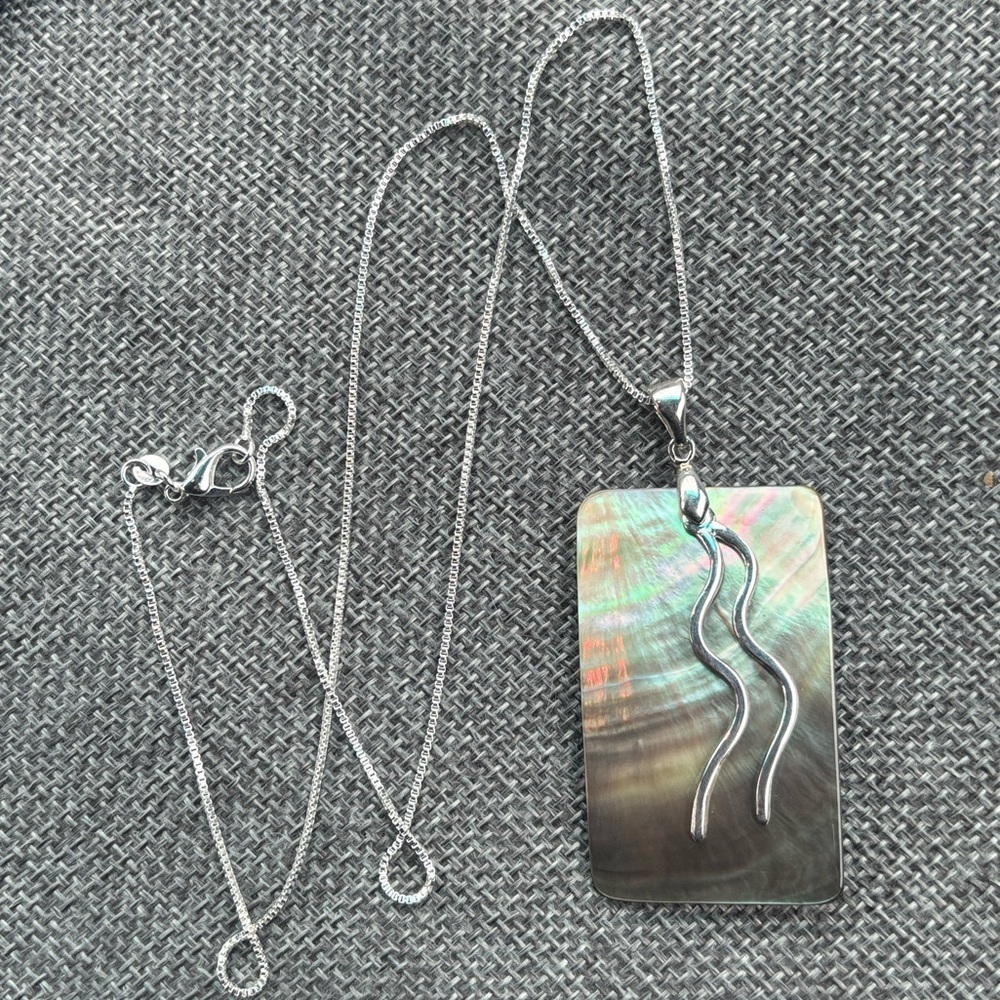 Genuine Sterling Silver 20” Chain w/ Vintage Abalone Shell Wave Pendant Necklace